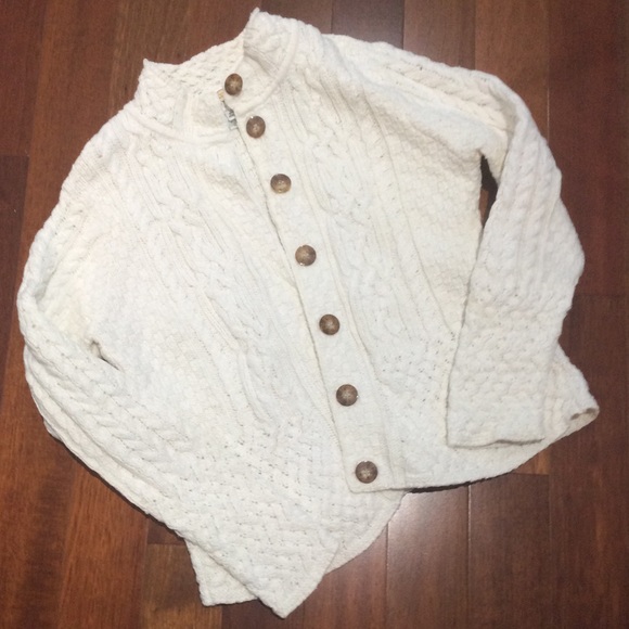 Talbots Sweaters - ♥️ Vintage Talbots Petite Cardigan